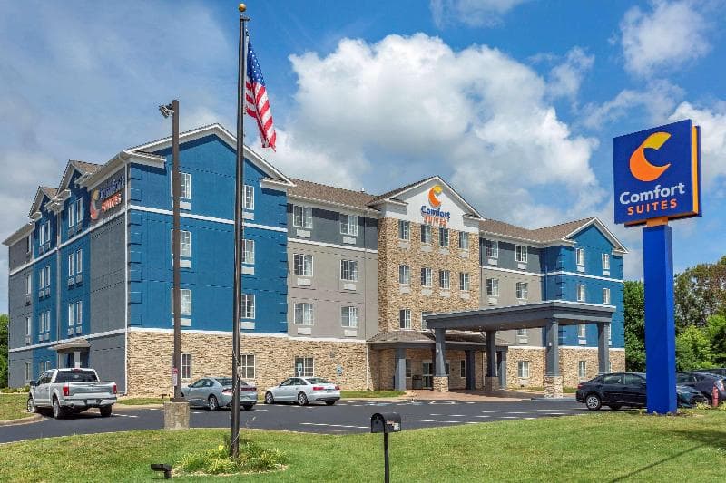 Comfort Suites 4