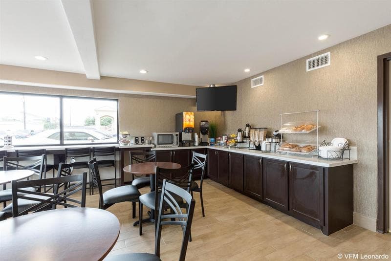 Americas Best Value Inn NRG Park Medical Center 5