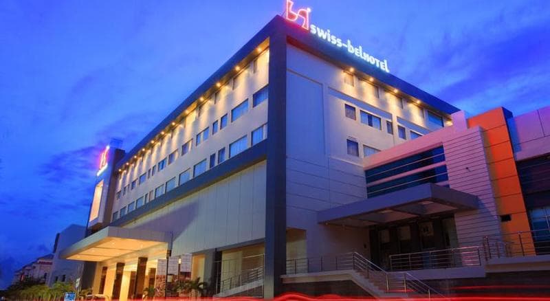 Swiss-Belhotel Harbour Bay 2