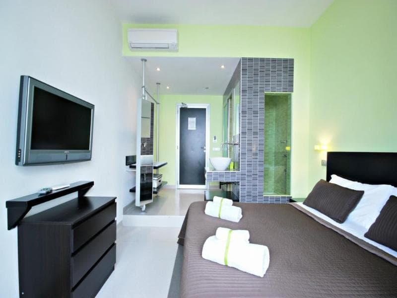 Moai Home 4