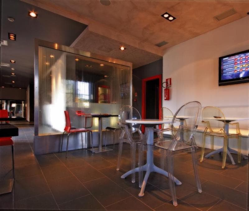 Hotel Metropolis photo 1