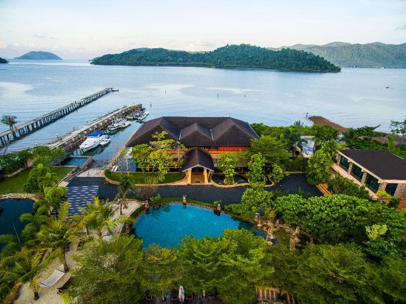 Parama Koh Chang main