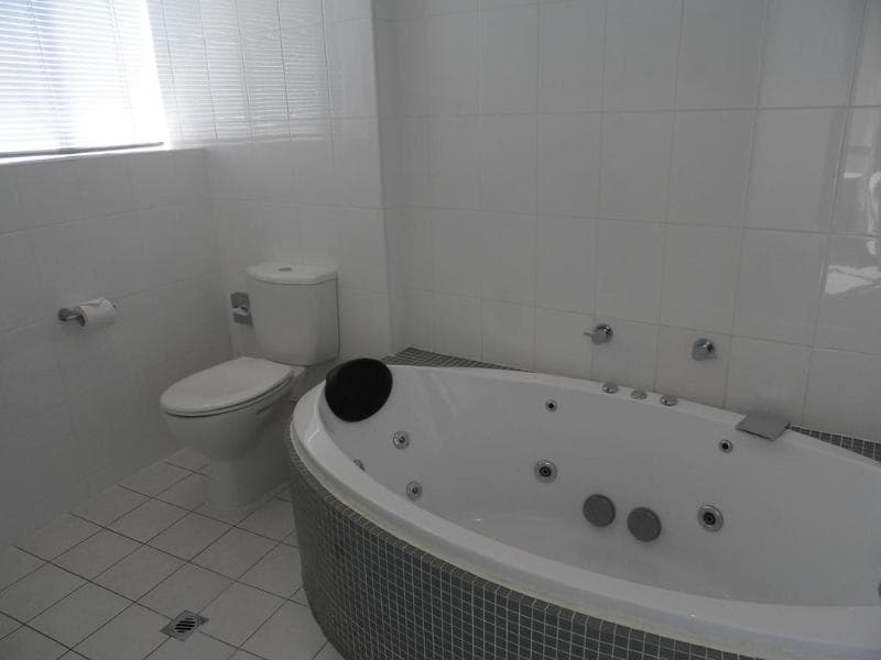 Atlantic Tower Motor Inn 5