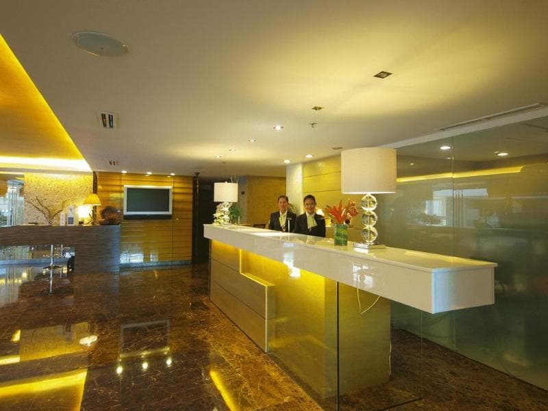 One Tagaytay Place Hotel Suites main