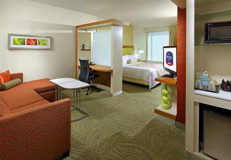 Springhill Suites By Marriott Columbus Osu photo 1