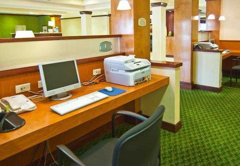 Fairfield Inn & Suites Edmond 2