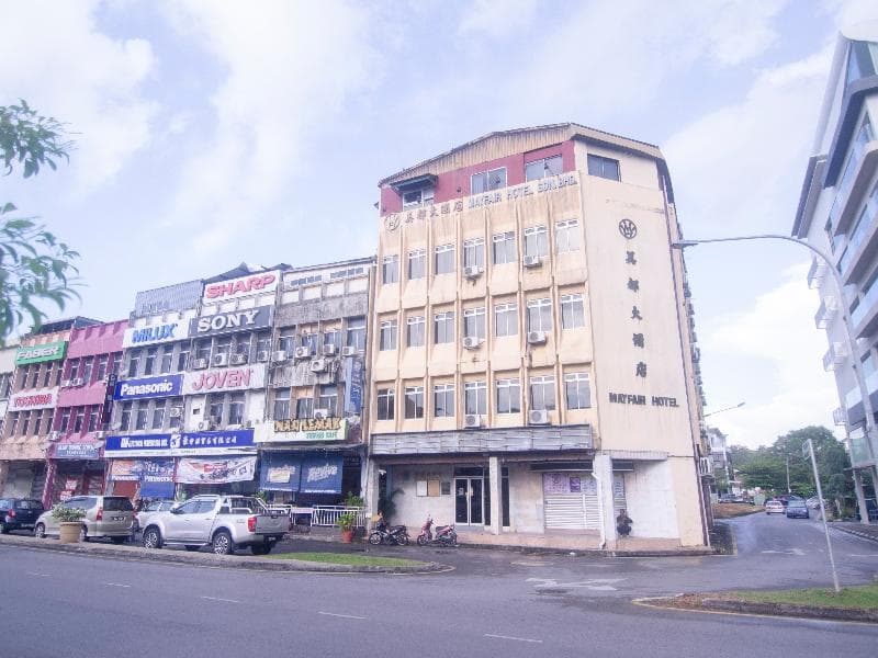 Oyo 991 Mayfair Hotel 2