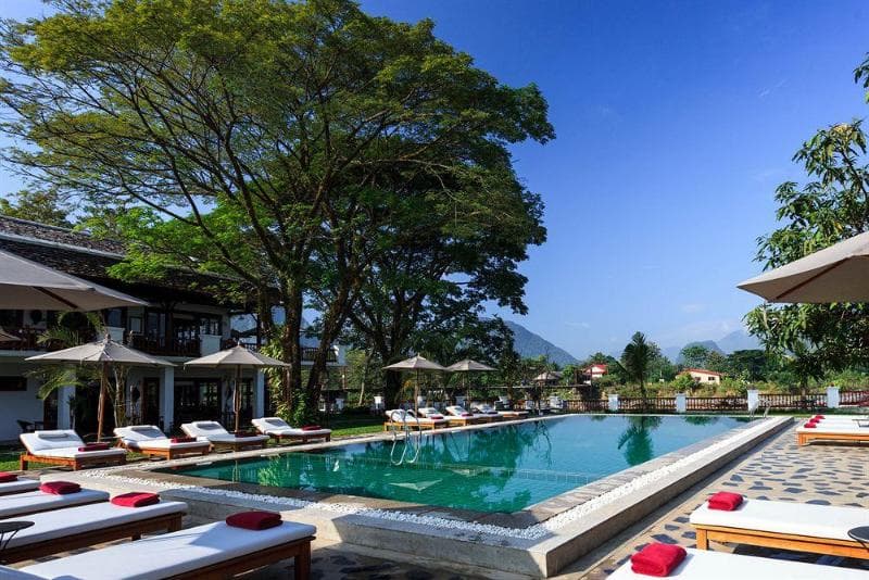 Riverside Boutique Resort 4