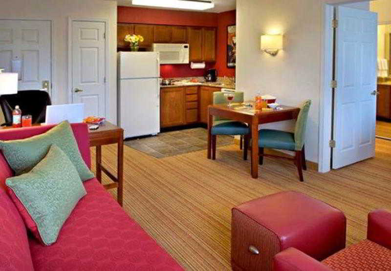 Residence Inn Cranbury South Brunswick 4
