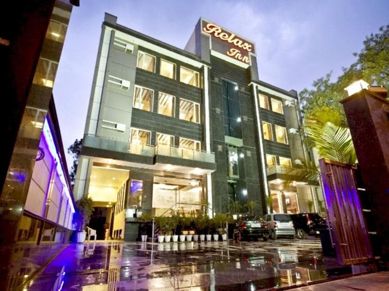 Relax Inn main