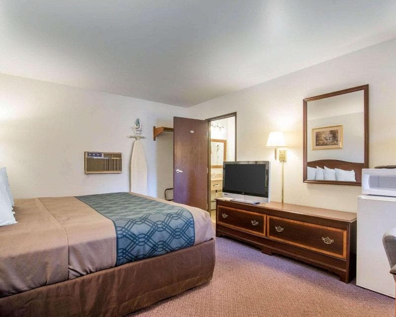 Econo Lodge St Albans Town, Vt 2
