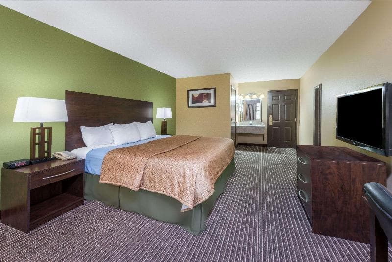 Days Inn By Wyndham Perryville 3