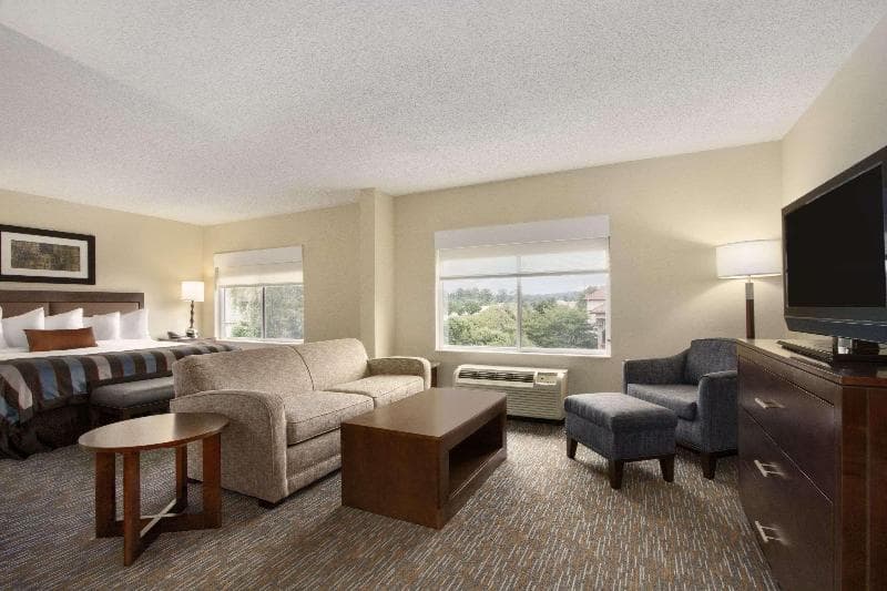 Wingate By Wyndham Chattanooga 3