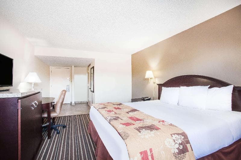 Days Inn By Wyndham Aberdeen photo 1
