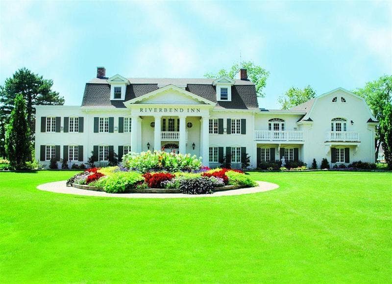 Riverbend Inn & Vineyard 4