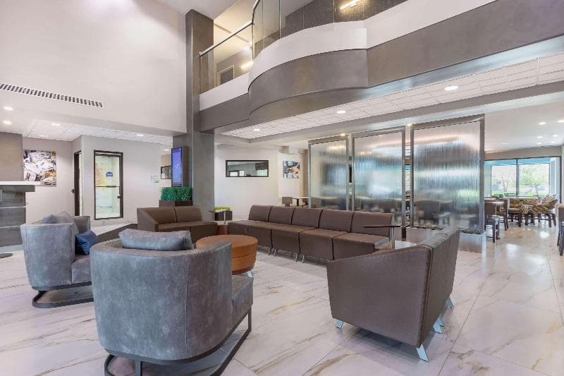 Wingate by Wyndham Tinley Park 4