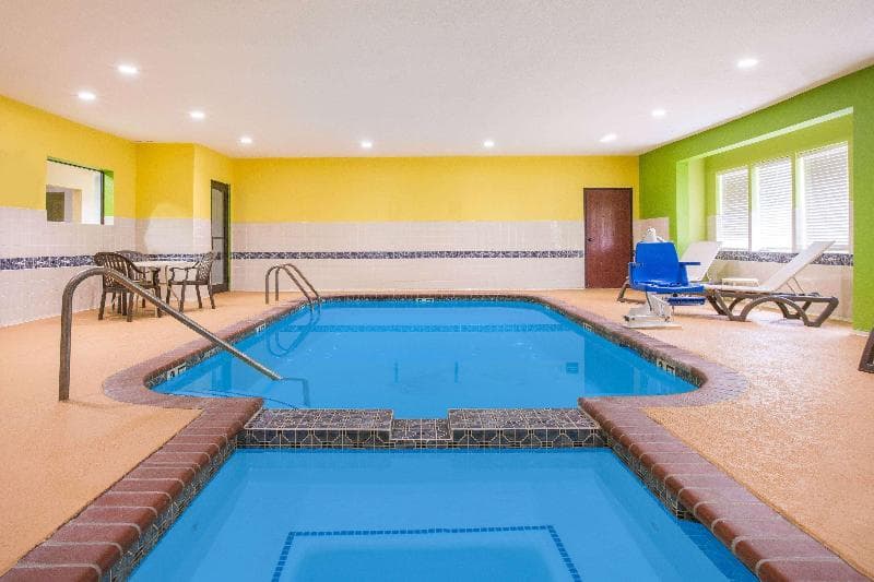Super 8 by Wyndham Port Arthur/Nederland Area 5