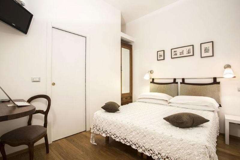 Arco Del Lauro Bed & Breakfast 5
