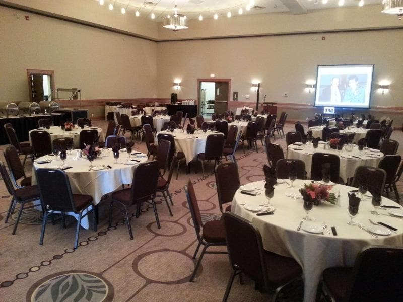Camrose Resort Casino, Bw Premier Collection 5