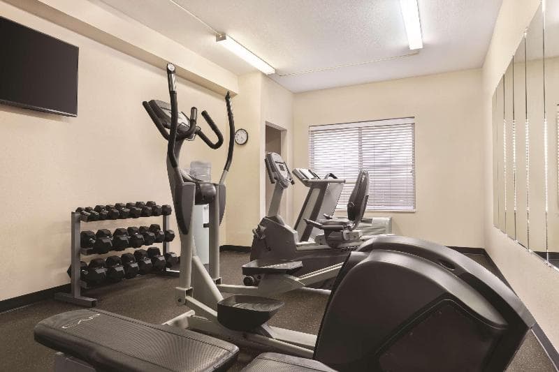 Country Inn & Suites By Radisson, Wytheville, Va 2