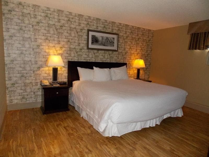 Stonebridge Hotel Fort Mcmurray main