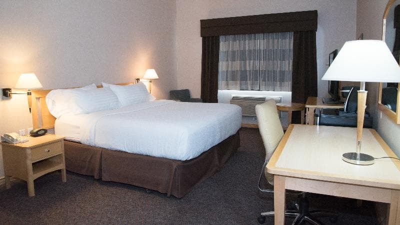 DoubleTree by Hilton West Kelowna 5