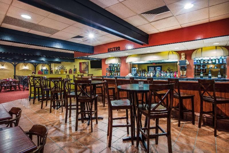 Ramada by Wyndham Ligonier photo 1