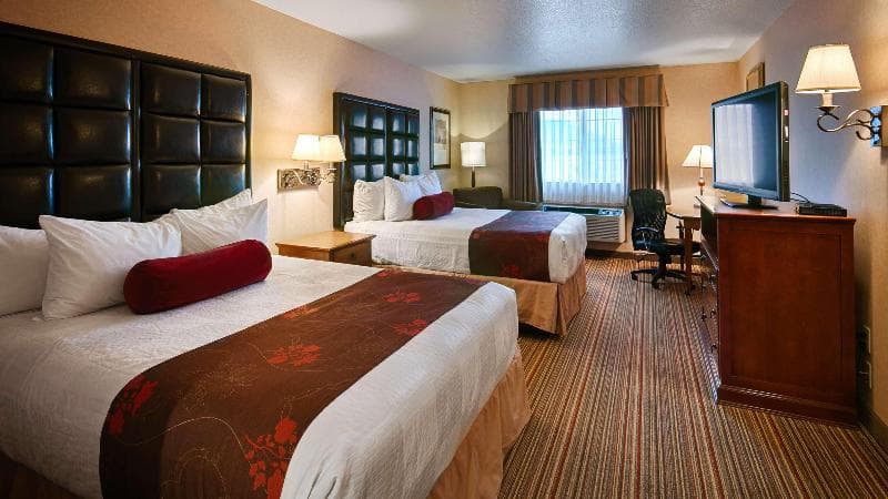 Best Western Plus Rama Inn & Suites 3