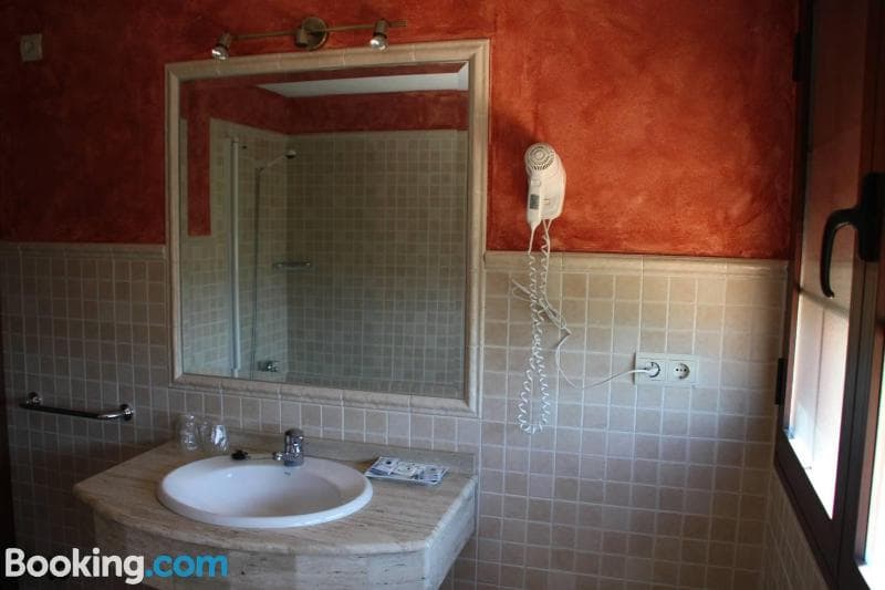 Hotel Rural Posada Del Cordobes 5