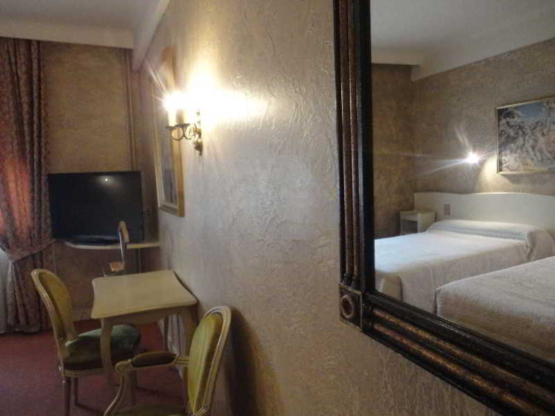 Hotel Chiffre photo 1