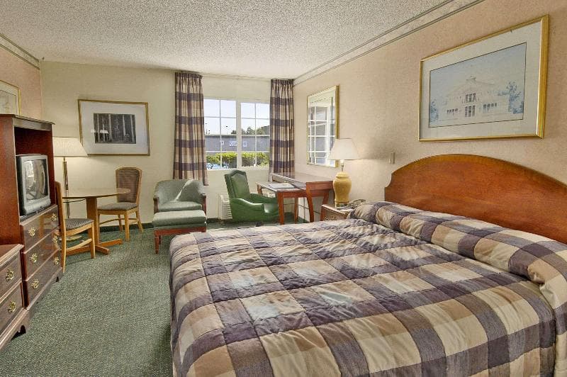 Days Inn by Wyndham Mt. Vernon 3