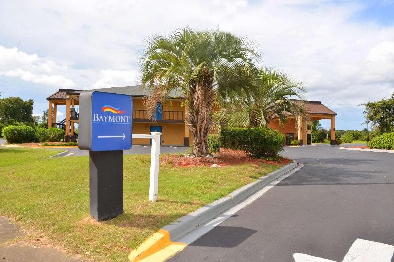 Baymont By Wyndham Santee 3