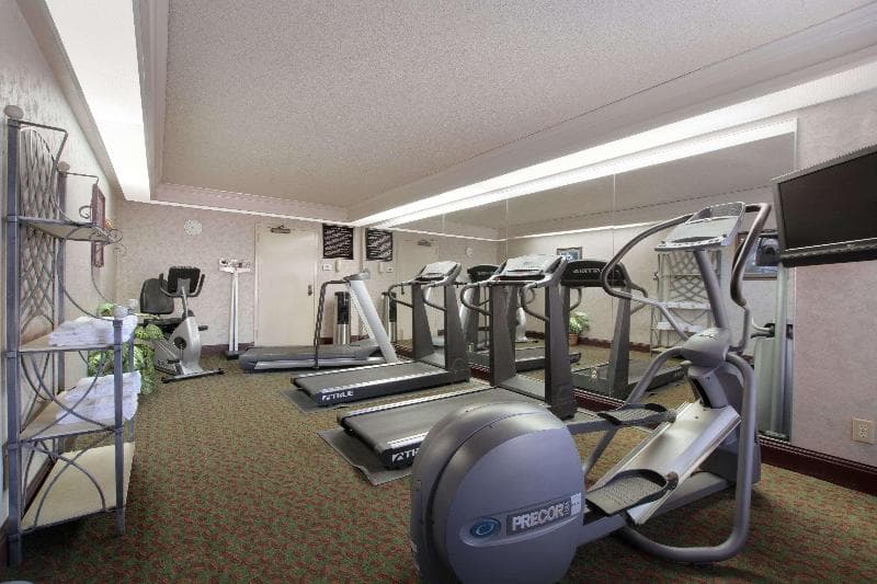 Days Inn by Wyndham Longview South 3