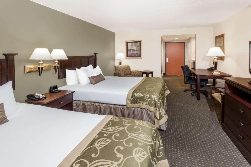 Wingate by Wyndham Peoria 2