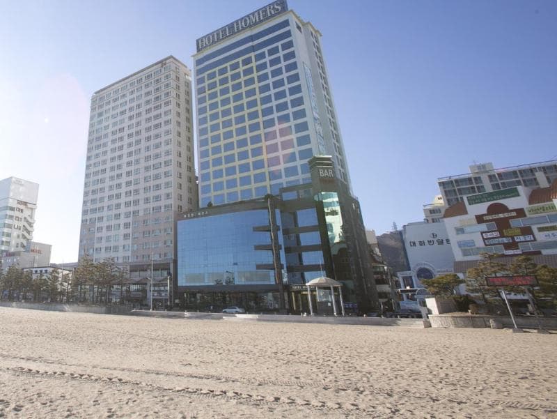 Homers Hotel photo 1