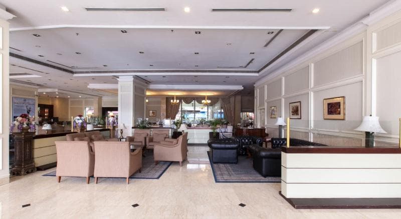 Royale Chulan The Curve 5