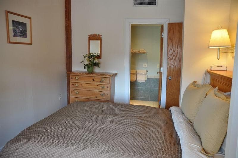 Newport Bay Club & Hotel photo 1
