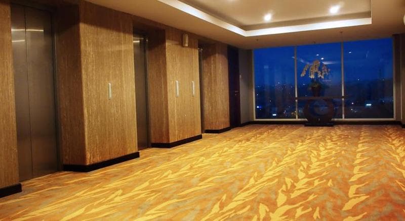 Arch Hotel Bogor 4