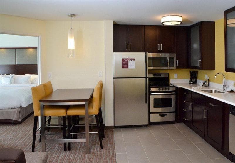 Residence Inn Akron Fairlawn 4