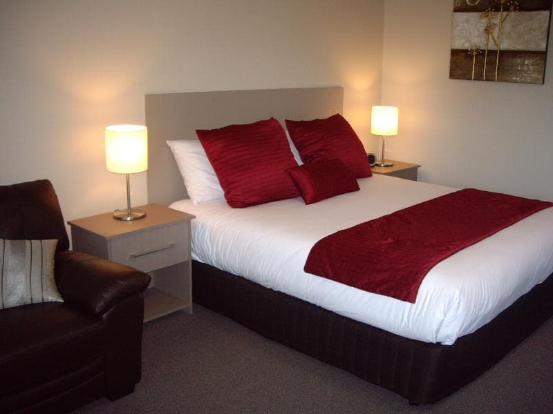 Tower Motor Inn photo 1