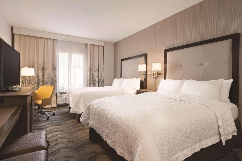 Hampton Inn by Hilton Turlock 2