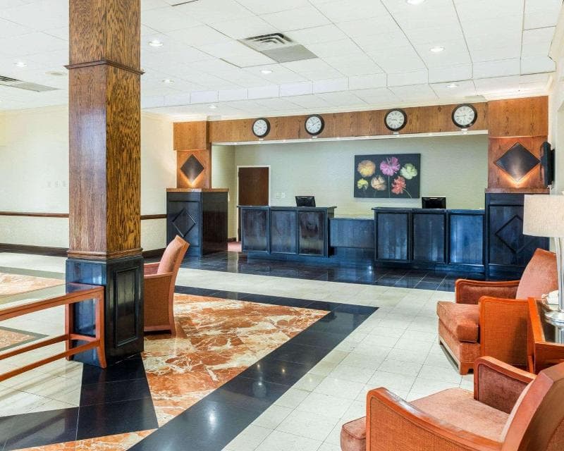 Clarion Hotel 5