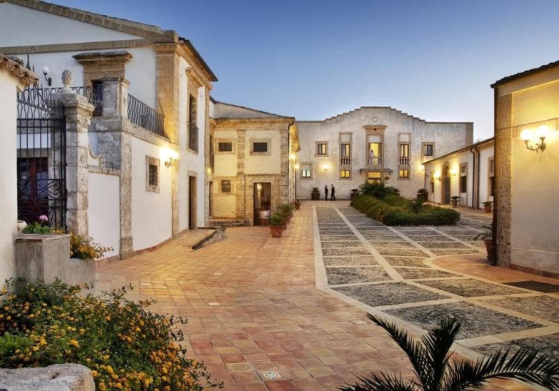 Villa Favorita 2