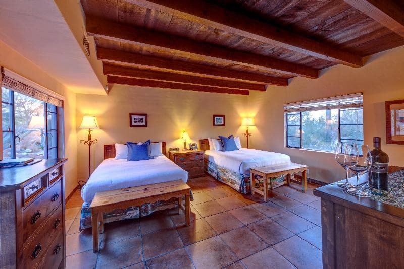 Hacienda Del Sol Guest Ranch Resort 3