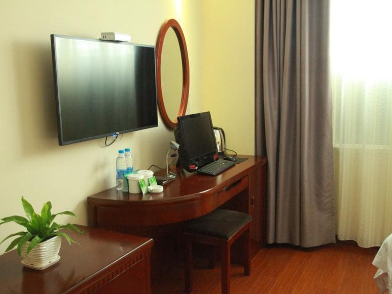 GreenTree InnTaizhou Linhai Passenger Transport Center Lamei Road Hotel 5