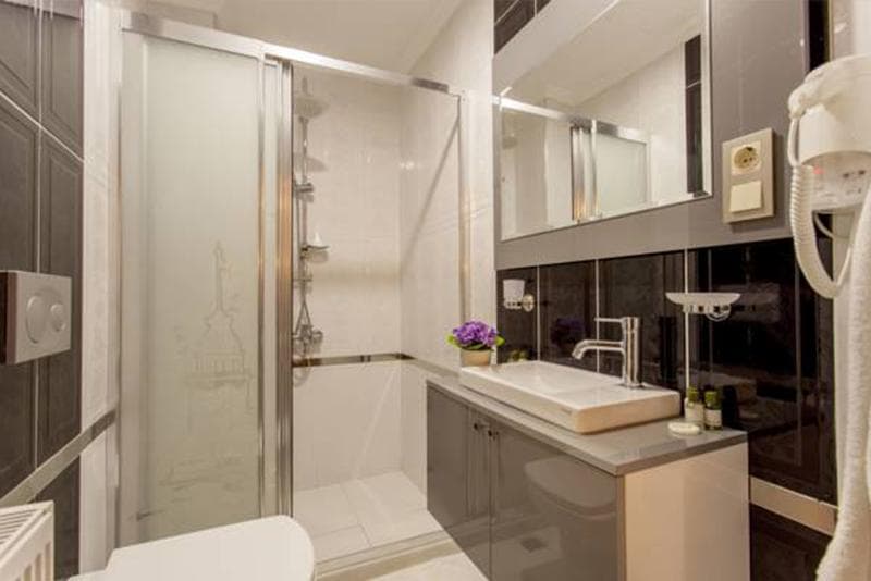 Asya World Hotel 5