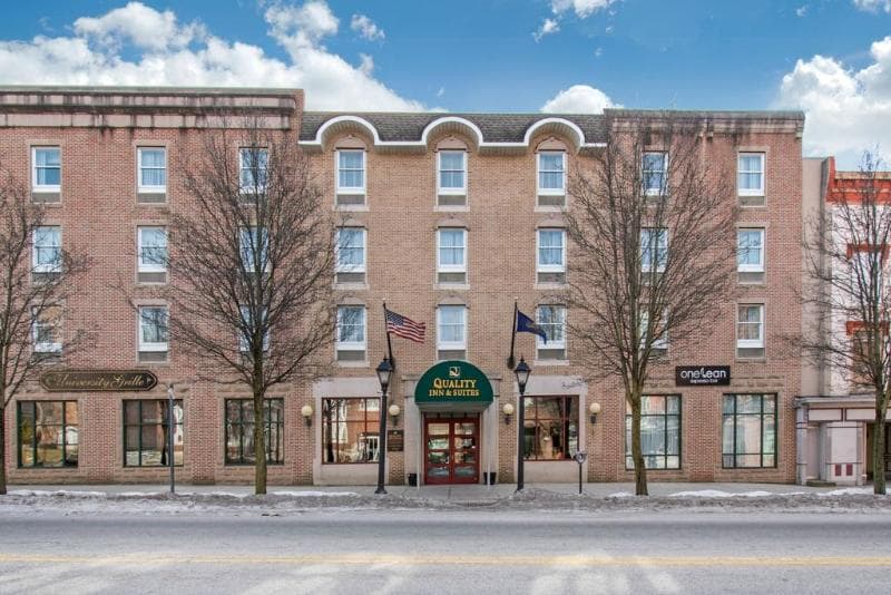 Clarion Hotel & Suites University-Shippensburg 4