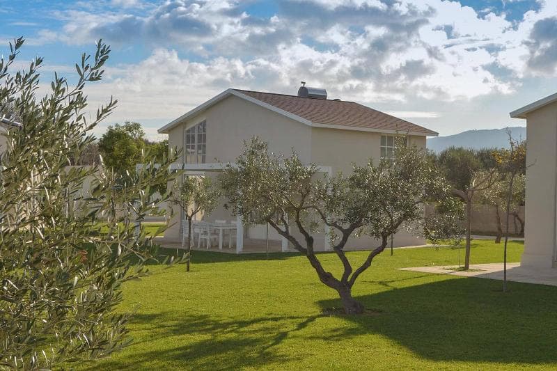 Ta Spitakia photo 1
