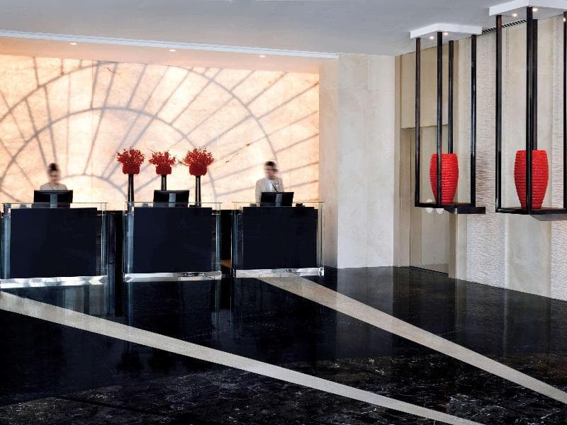 Movenpick Hotel Apartments Downtown Dubai 2