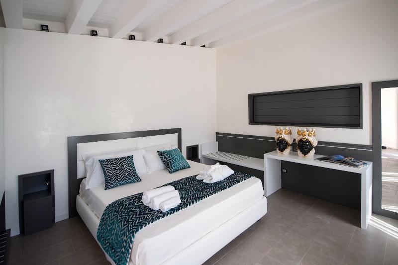 Hotel Caportigia 2